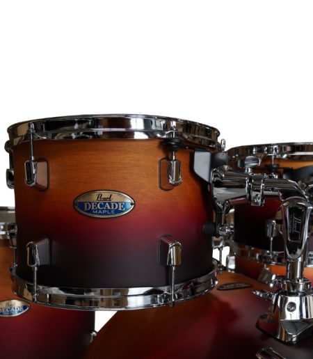 סט תופים 5 חלקים Pearl Decade Maple DMP925SPC